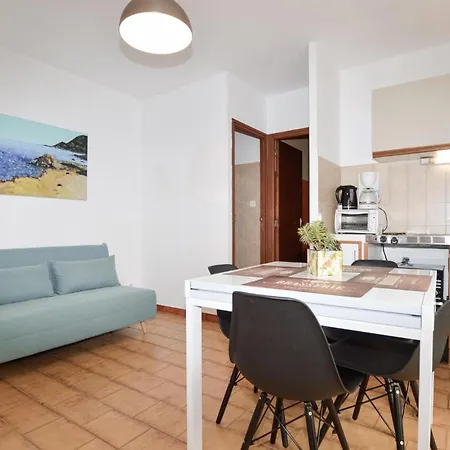 Apartamento 1 Bedroom Amazing In
