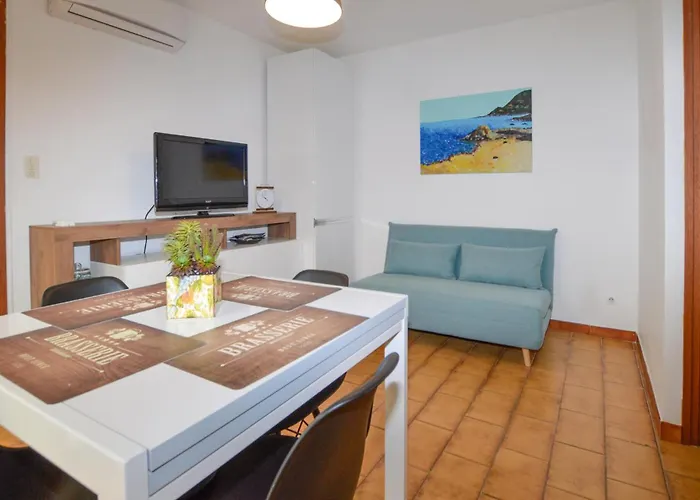 1 Bedroom In Apartamento *